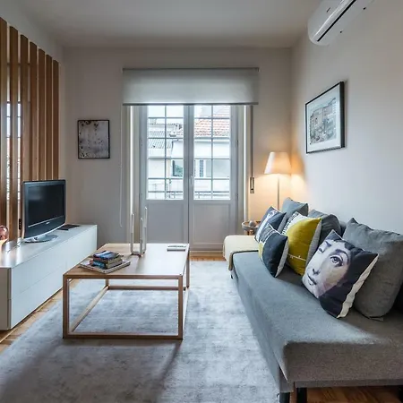 Guestready- Artist's Balcony Apartment
