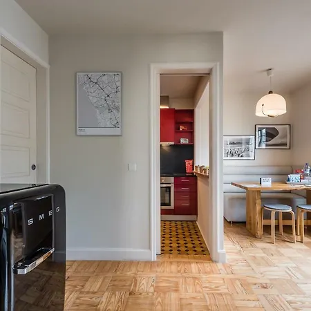 Guestready- Artist's Balcony Apartment